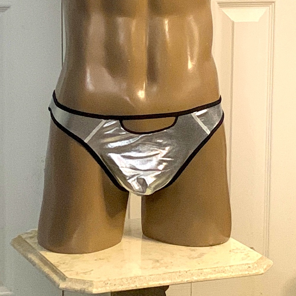 New Silver Extreme Liquid Thong AJ393